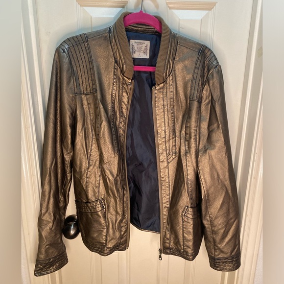Biker jacket - Picture 4 of 4